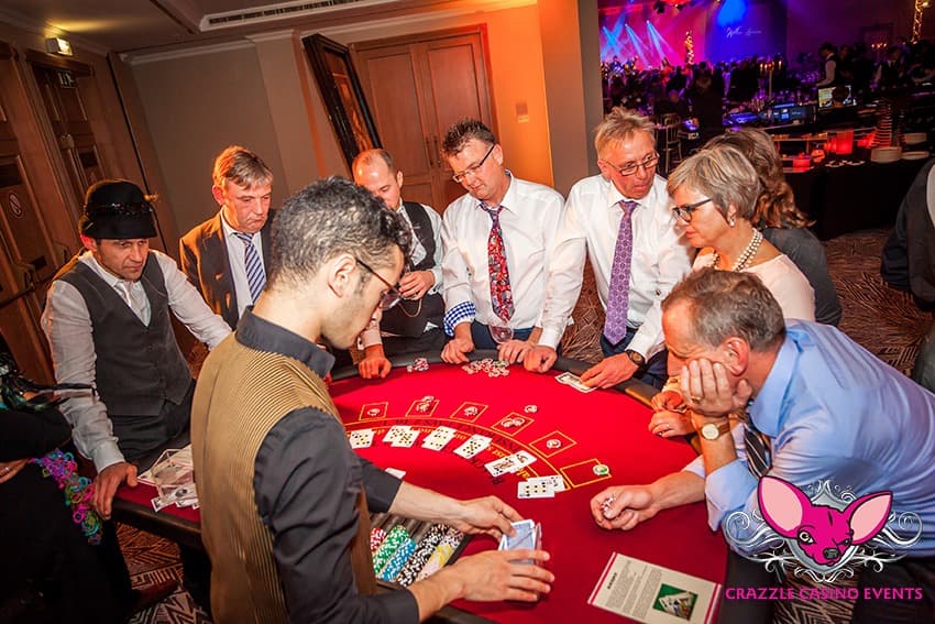https://funkey.be/wp-content/uploads/2019/06/Crazzle_blackjack.jpg