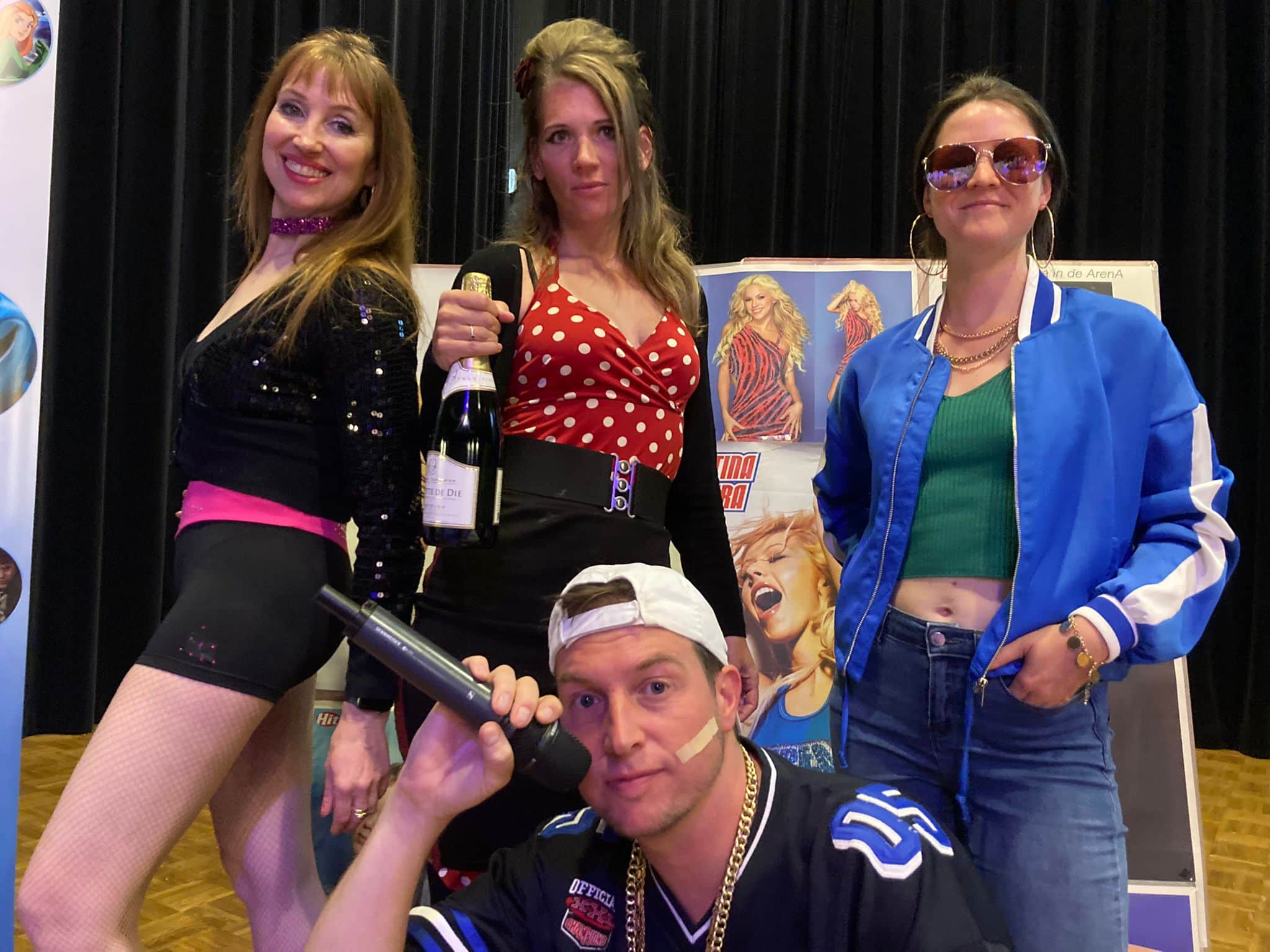 PopQuiz: We Love the 00s!