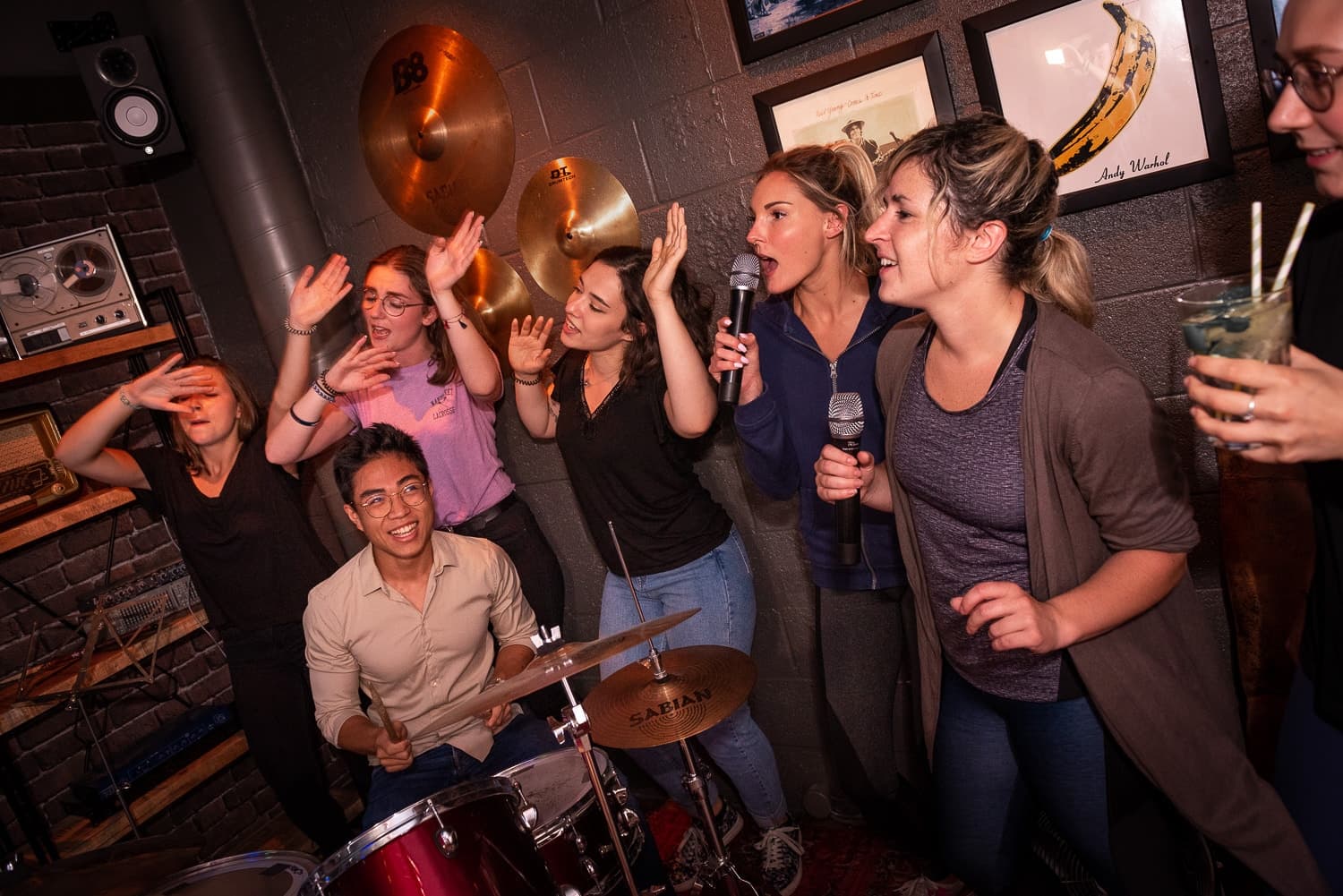 Karaoke in Brussels header image