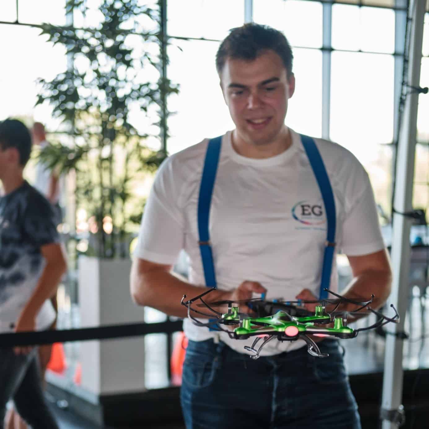 https://wp.funkey.be/wp-content/uploads/2022/08/Drone.jpg