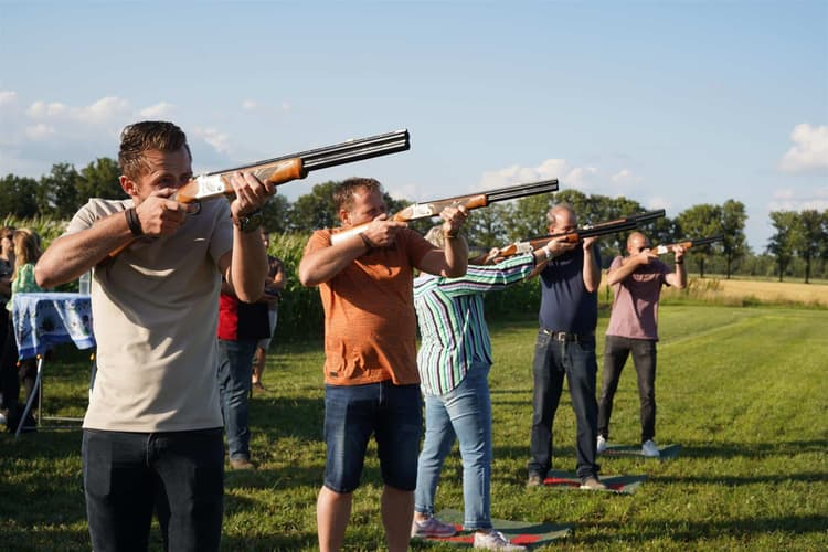 Laserkleiduifschieten - Header