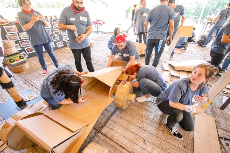 Ça cartonne ! - Header