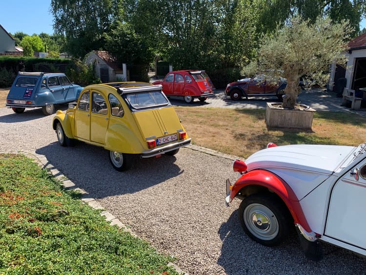 Bezoek een wijndomein met een 2cv - Header