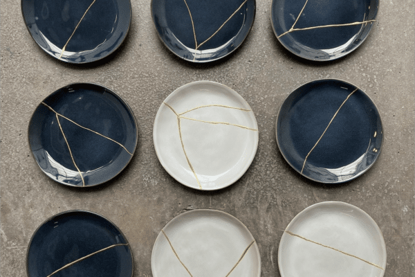 Kintsugi plates